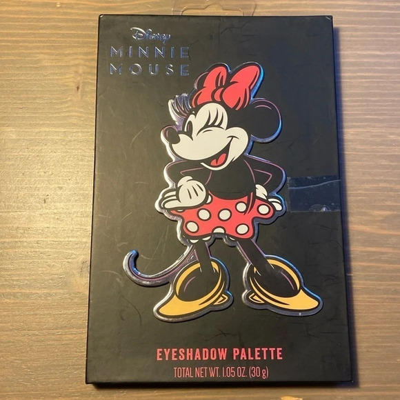 Disney Minnie Mouse 12 Eyeshadow Pallete - Picture 1 of 3